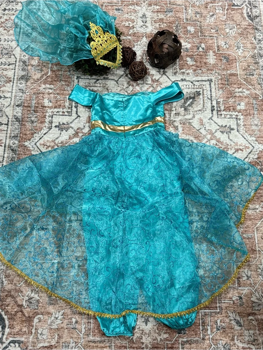 N/A magical teal